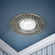 Светильник точечный ST6 GD/SS 50Вт MR16 12В/220В штампован. серебр./зол. ЭРА Б0036490